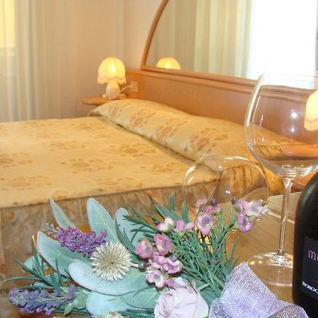 ליגננו סביאדורו Hotel Villa Luisa מראה חיצוני תמונה