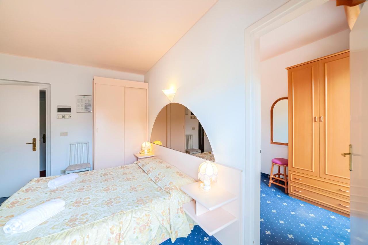 ליגננו סביאדורו Hotel Villa Luisa מראה חיצוני תמונה