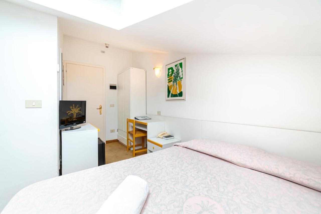 ליגננו סביאדורו Hotel Villa Luisa מראה חיצוני תמונה