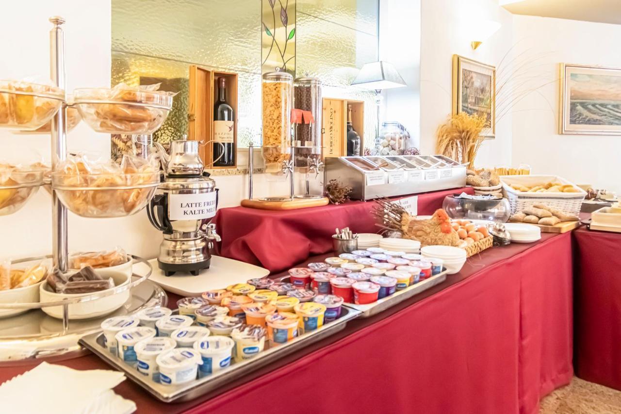 ליגננו סביאדורו Hotel Villa Luisa מראה חיצוני תמונה