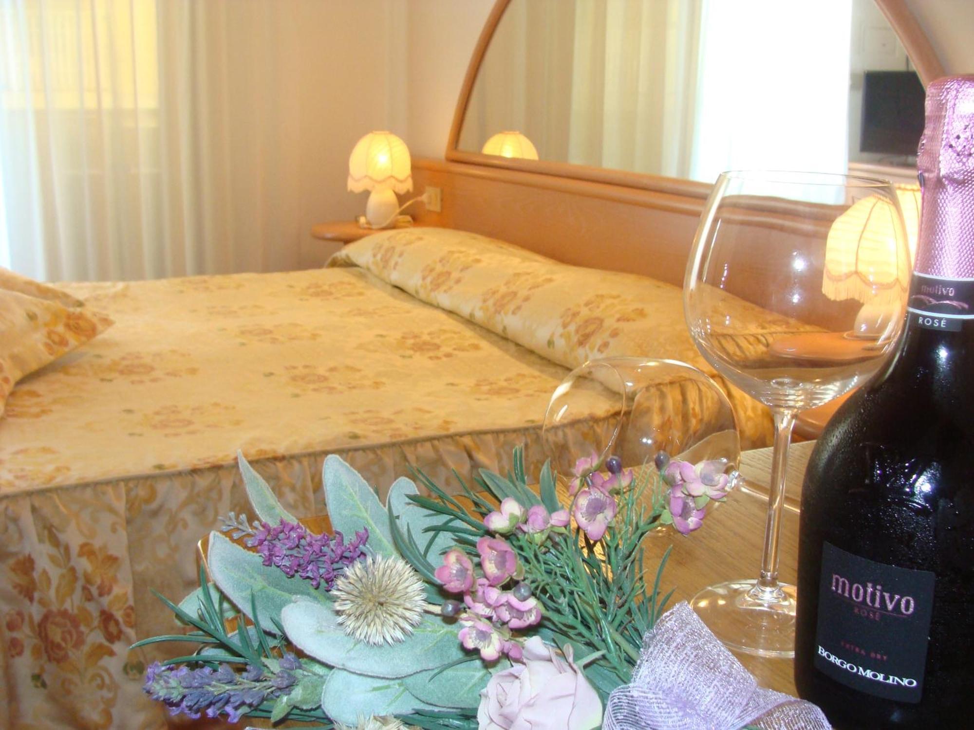 ליגננו סביאדורו Hotel Villa Luisa מראה חיצוני תמונה