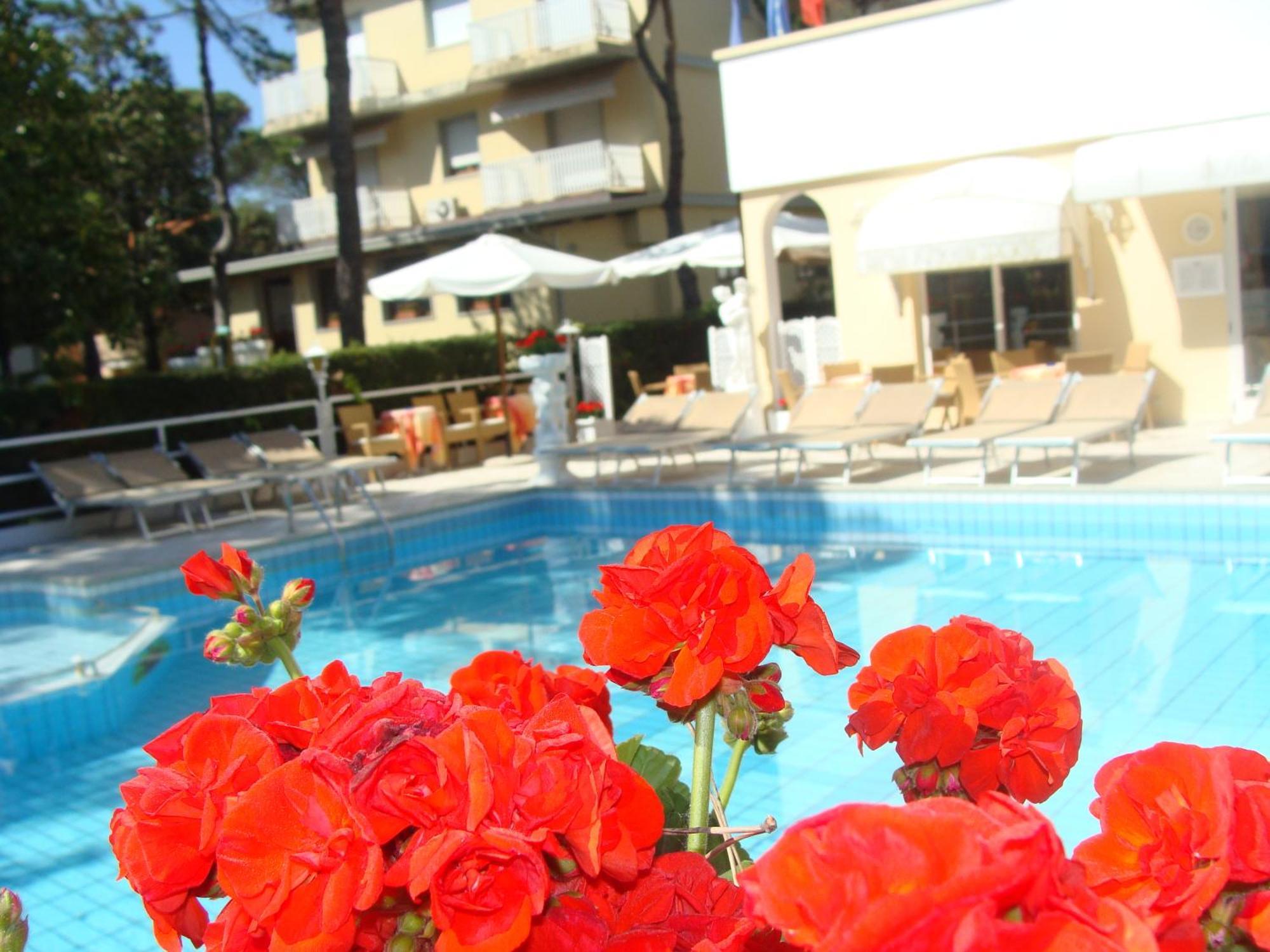 ליגננו סביאדורו Hotel Villa Luisa מראה חיצוני תמונה