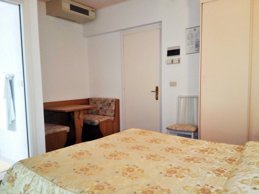 ליגננו סביאדורו Hotel Villa Luisa מראה חיצוני תמונה