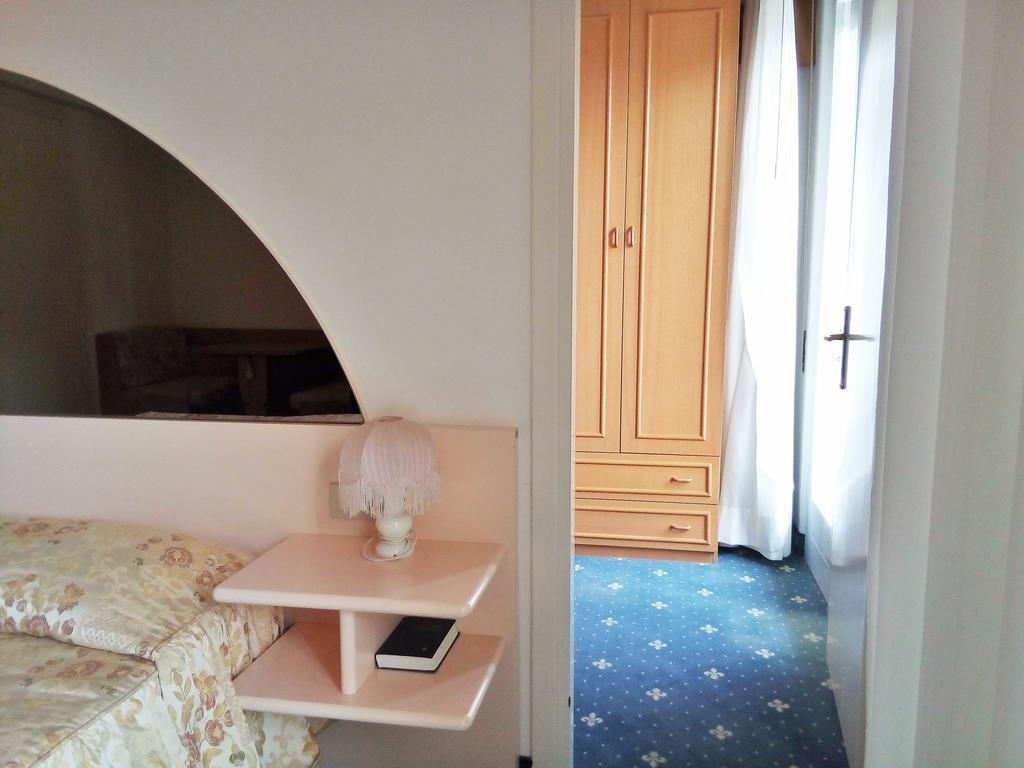 ליגננו סביאדורו Hotel Villa Luisa מראה חיצוני תמונה